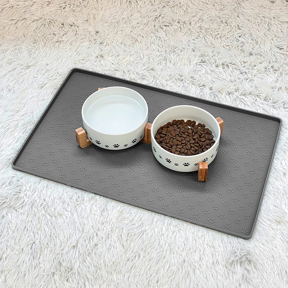 Cat feeding Mat